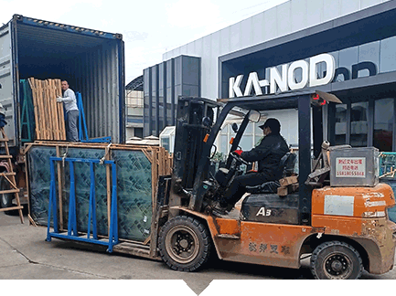 Contractor-grade window glass loading at KA-NOD factory - Professional logistics